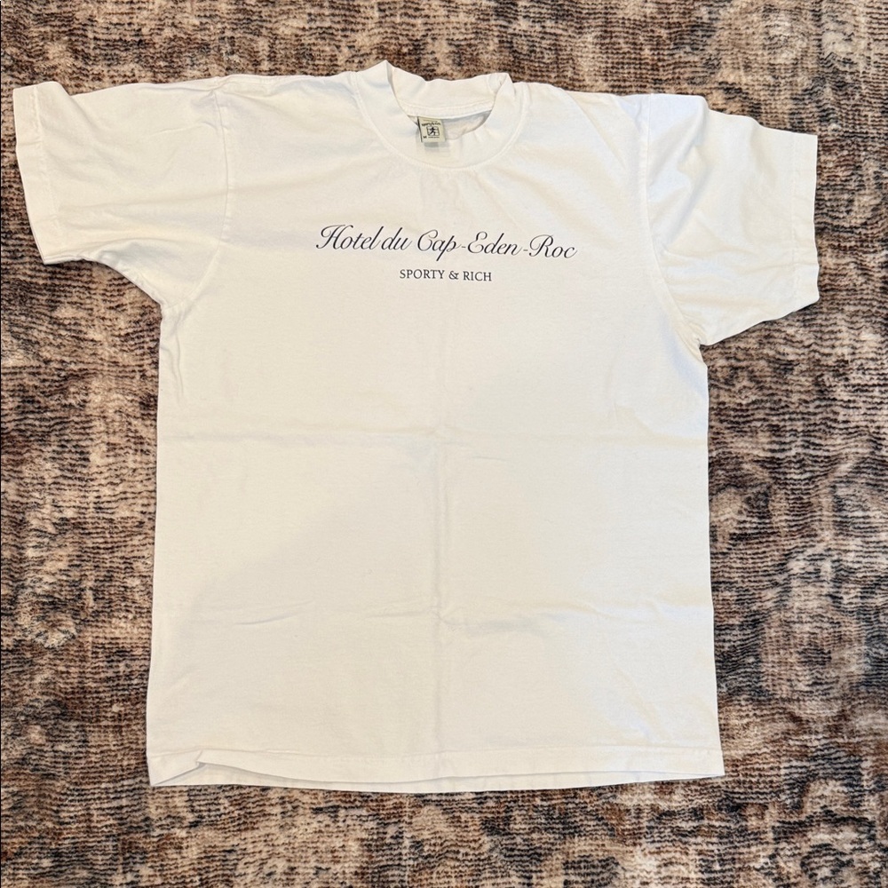 Sporty & Rich Hotel du Cap Cotton Graphic Tshirt